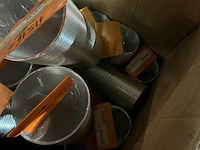 Partij flexibele aluminium slangen - afbeelding 3 van  6