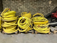 Partij flexibele gasleidingen - afbeelding 1 van  6