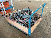 Partij flexibele gasleidingen - afbeelding 3 van  3