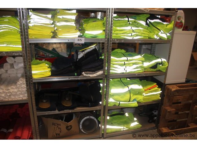 Partij fluo kleding - afbeelding 1 van  3