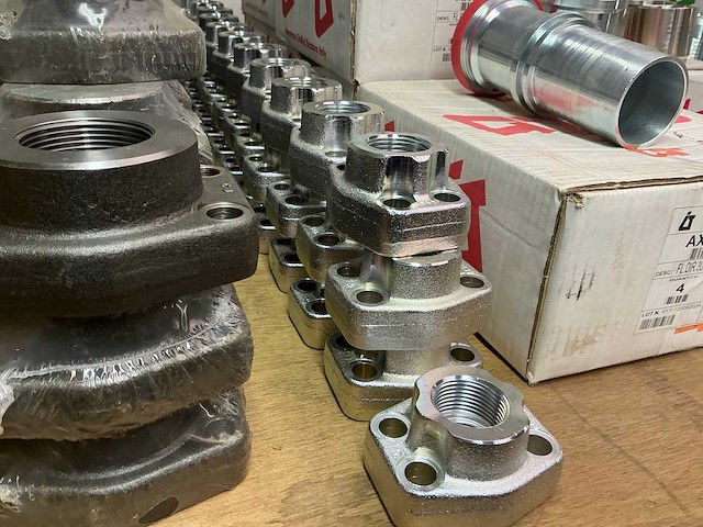Partij fontan en intertraco hydrauliek componenten - afbeelding 5 van  8
