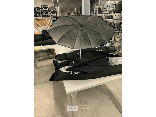 Partij fotomaterialen voor belichting - afbeelding 1 van  4