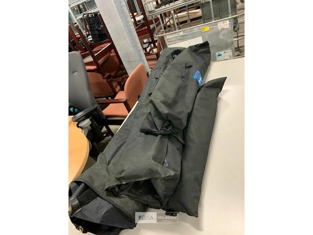 Partij fotomaterialen voor belichting - afbeelding 2 van  4