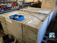 Partij fotovoltaïsche panelen - afbeelding 6 van  12
