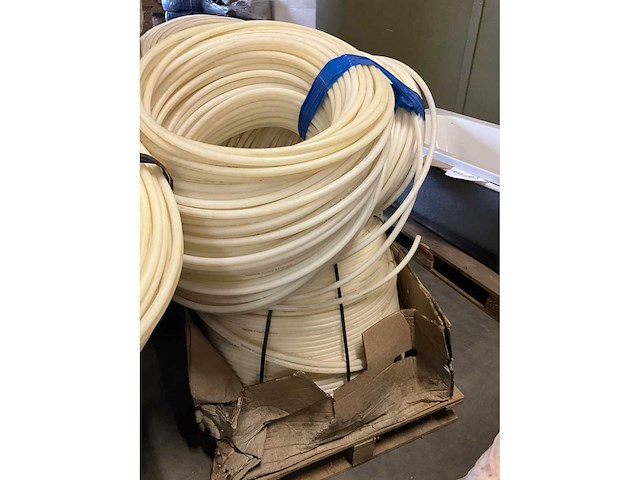 Partij frankische ff-therm ml5 buizen - afbeelding 8 van  9