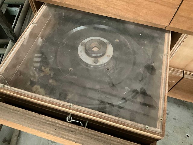 Partij frezen en boren - afbeelding 5 van  9