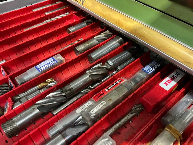 Partij frezen en toebehoren - afbeelding 12 van  13