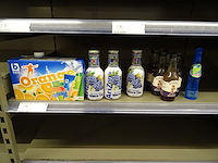 Partij frisdrank en non-alcoholische dranken - afbeelding 3 van  7