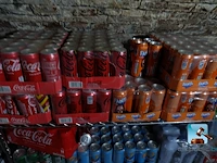 Partij frisdrank - afbeelding 4 van  9