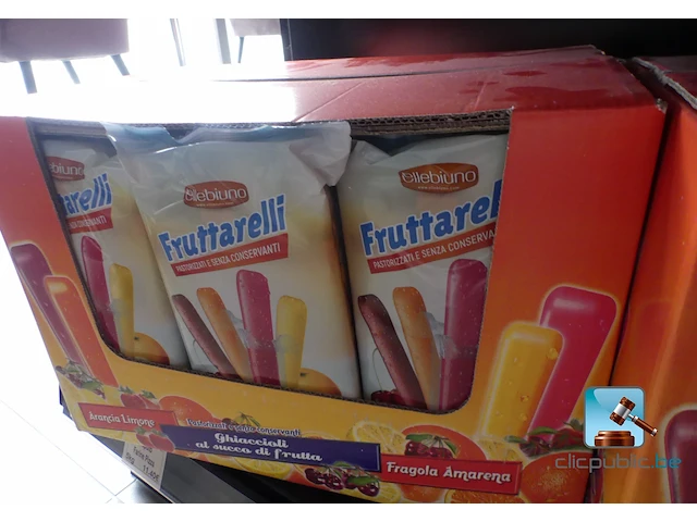 Partij frisdrank - afbeelding 12 van  20
