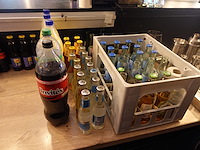 Partij frisdrank - afbeelding 2 van  8