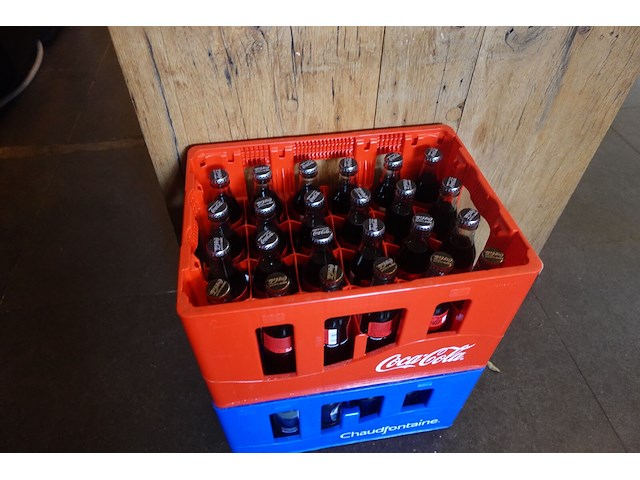 Partij frisdrank - afbeelding 7 van  8