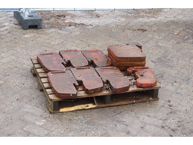 Partij frontgewichten 10stuks - afbeelding 1 van  1