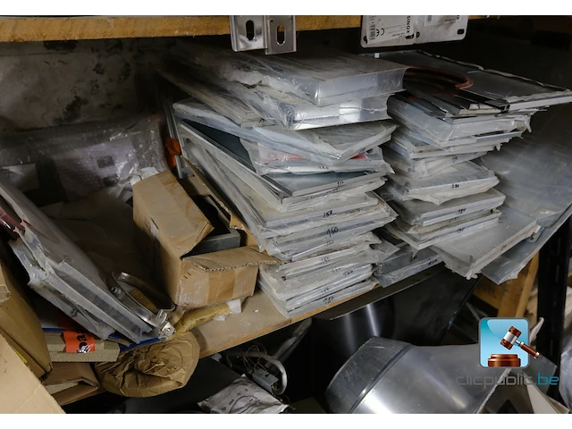 Partij fumigatiemateriaal - afbeelding 2 van  17