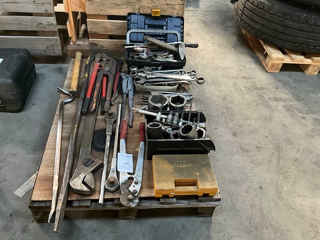 Partij garage gereedschap - afbeelding 1 van  9