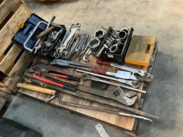 Partij garage gereedschap - afbeelding 2 van  9