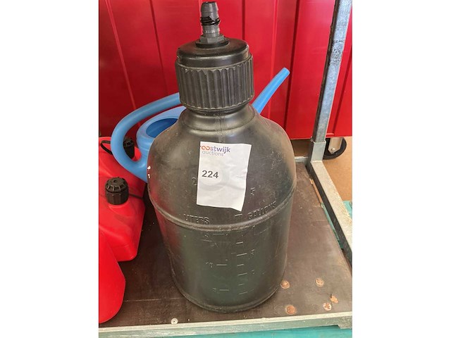 Partij garage inventaris - afbeelding 2 van  4