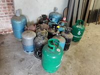 Partij gasflessen - afbeelding 1 van  1