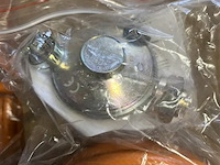 Partij gasslangen met drukmeter in 3 dozen - afbeelding 3 van  4