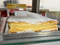 Partij gebak en patisserie - afbeelding 3 van  16