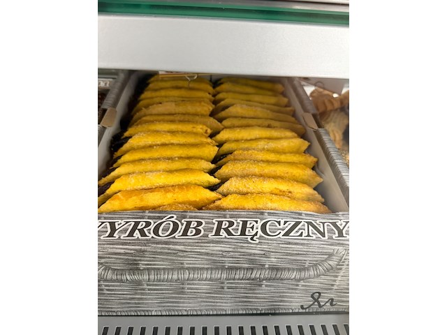 Partij gebak en patisserie - afbeelding 6 van  16