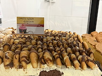Partij gebak en patisserie - afbeelding 10 van  16