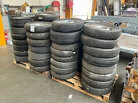 Partij gebruikte aanhanger banden met velg - afbeelding 2 van  4
