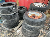 Partij gebruikte autobanden (15x) - afbeelding 2 van  2