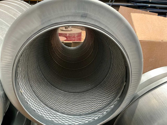 Partij gedempte ventilatiekanalen en toebehoren - afbeelding 3 van  6