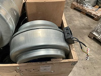 Partij gedempte ventilatiekanalen en toebehoren - afbeelding 4 van  6