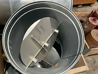 Partij gedempte ventilatiekanalen en toebehoren - afbeelding 5 van  6