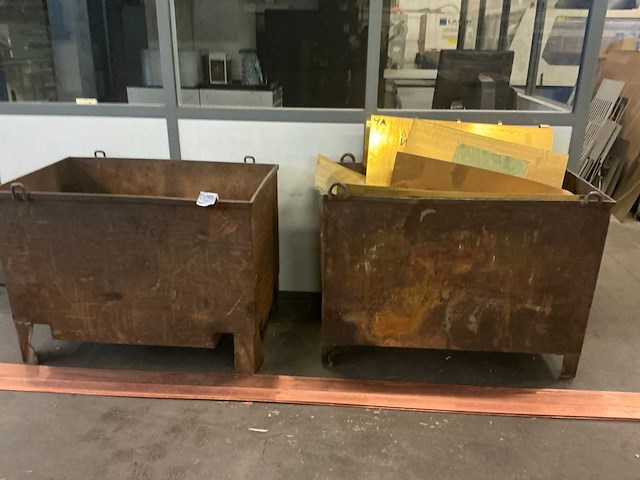 Partij geel en rood koper - afbeelding 1 van  6