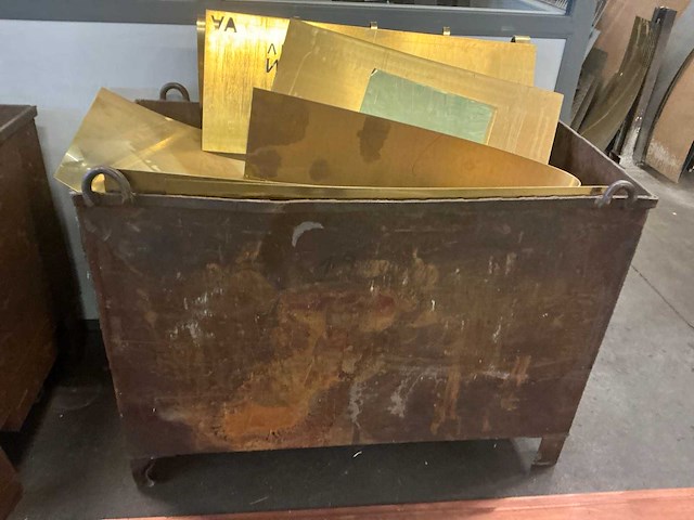 Partij geel en rood koper - afbeelding 3 van  6