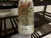 Partij geestrijke dranken waaronder sangria atlantica, limoncello piemme, blanc foussy - afbeelding 4 van  7