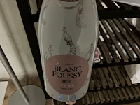 Partij geestrijke dranken waaronder sangria atlantica, limoncello piemme, blanc foussy - afbeelding 7 van  7