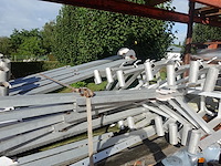 Partij gegalvaniseerde stalen montageframes + dakprofielen - afbeelding 4 van  6
