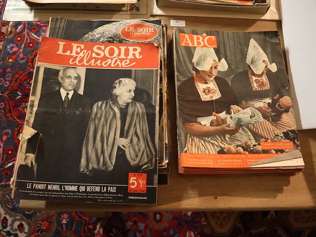 Partij geïllustreerde tijdschriften - afbeelding 2 van  8