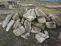 Partij gekapte stenen - afbeelding 2 van  3