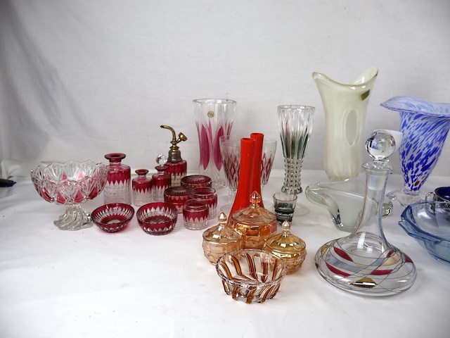 Partij gekleurd glas - afbeelding 3 van  8