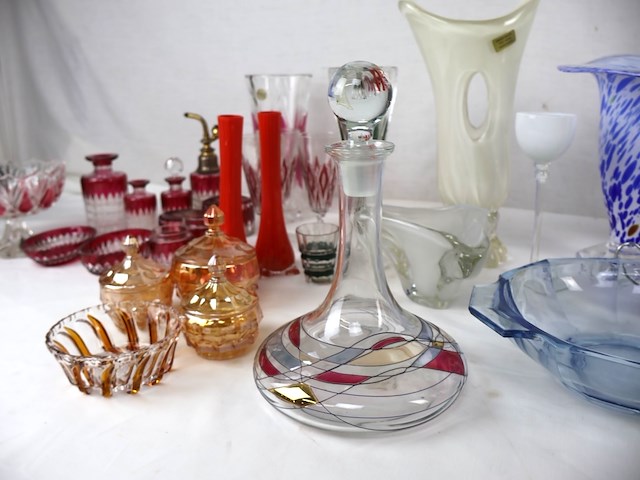 Partij gekleurd glas - afbeelding 6 van  8