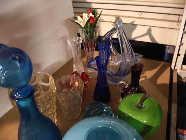 Partij gekleurd glas - afbeelding 3 van  4