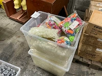 Partij gekleurde ballonnen - afbeelding 4 van  9