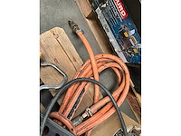 Partij gereedschappen en bouwmaterialen - afbeelding 17 van  38