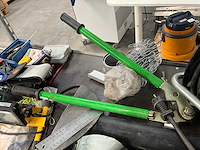 Partij gereedschappen en bouwmaterialen - afbeelding 31 van  38