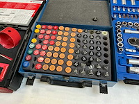 Partij gereedschappen - afbeelding 4 van  6