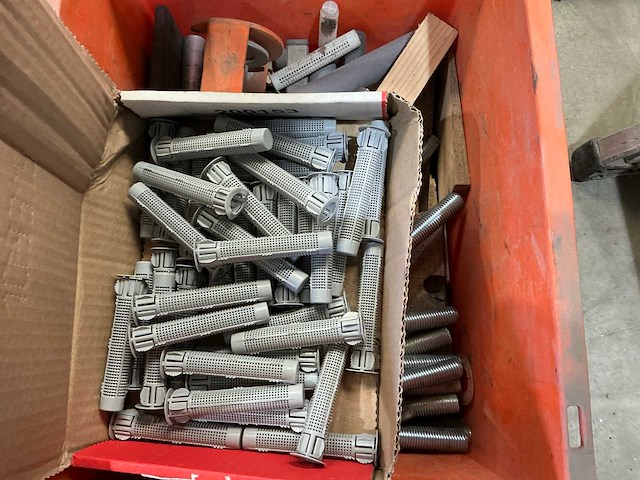 Partij gereedschappen - afbeelding 4 van  5