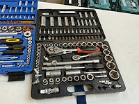 Partij gereedschappen - afbeelding 2 van  6