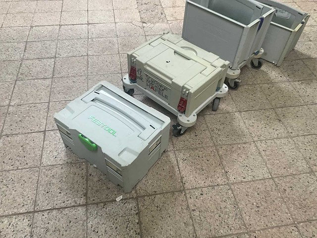 Partij gereedschapskoffers en opbergbakken (4x) - afbeelding 2 van  8