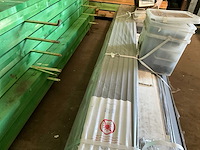 Partij gevelbekleding en/of gootafwerking flush (106x) - afbeelding 10 van  18