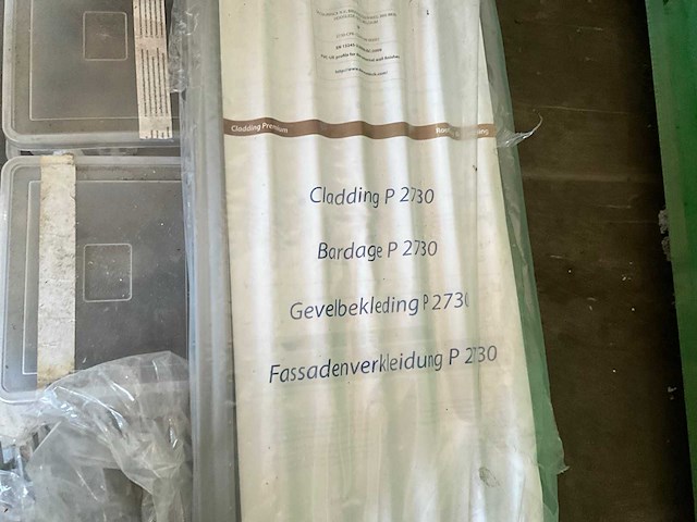 Partij gevelbekleding en/of gootafwerking flush (106x) - afbeelding 11 van  18